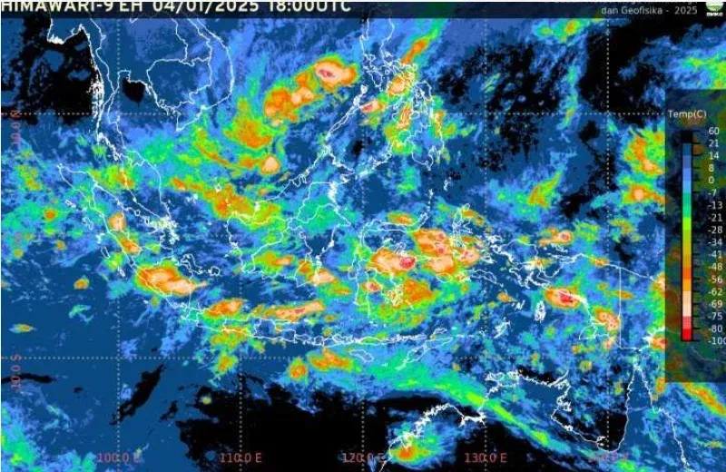 Cuaca Ekstrem 2026: Waspada Panas Terik & Hujan Petir di Nganjuk